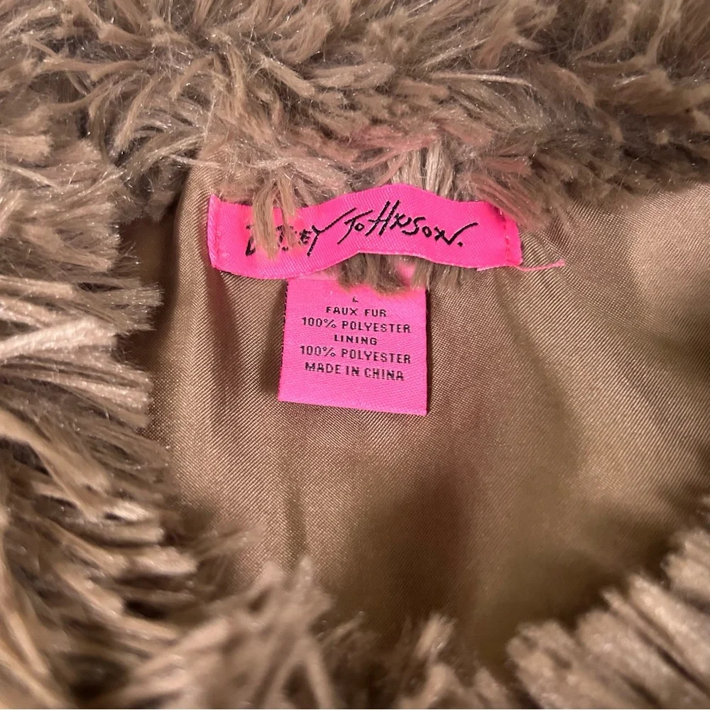 Betsy Johnson brown faux fur long fluffy vest pockets